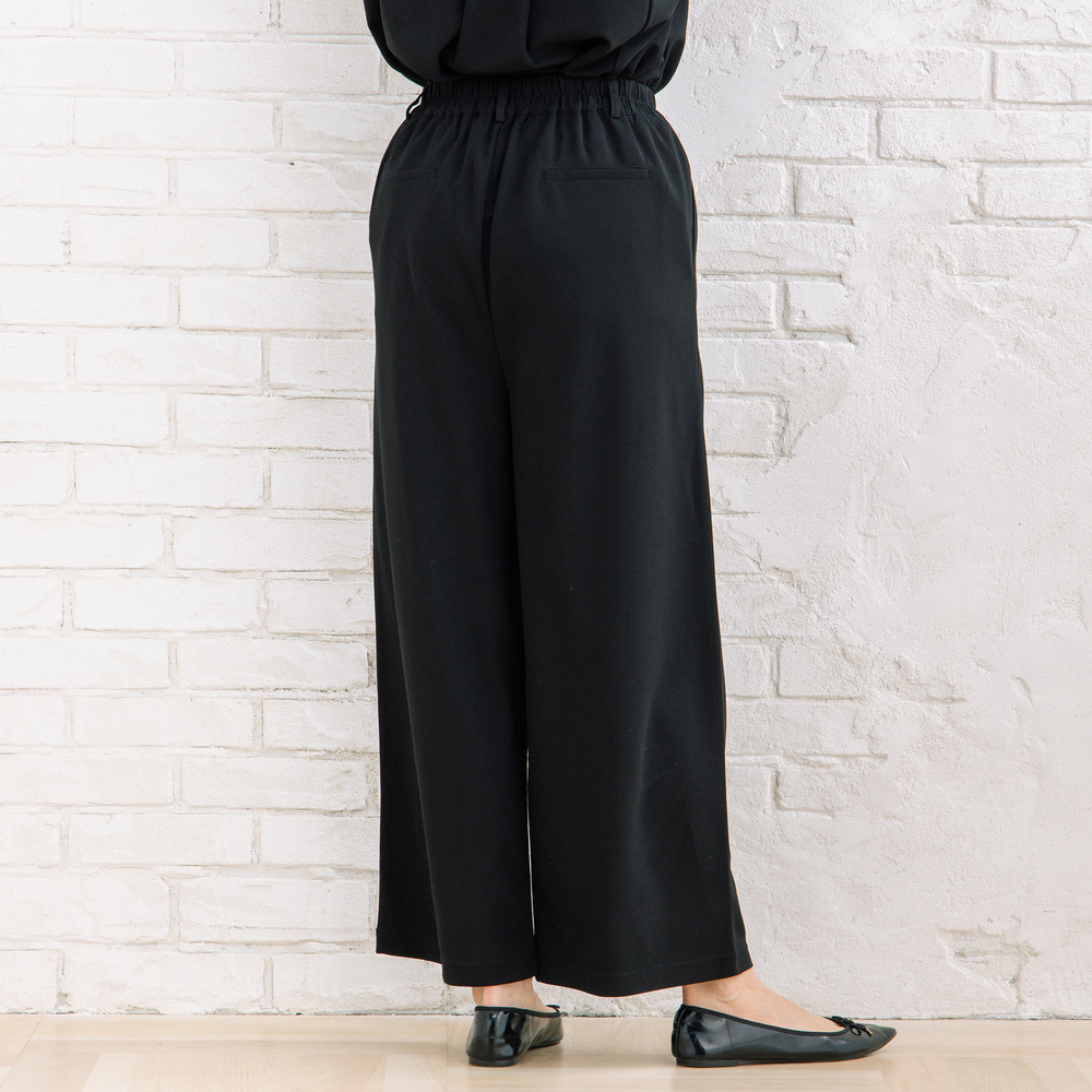 FONTLAB キーネックカットソー×ワイドタックパンツセットアップ20