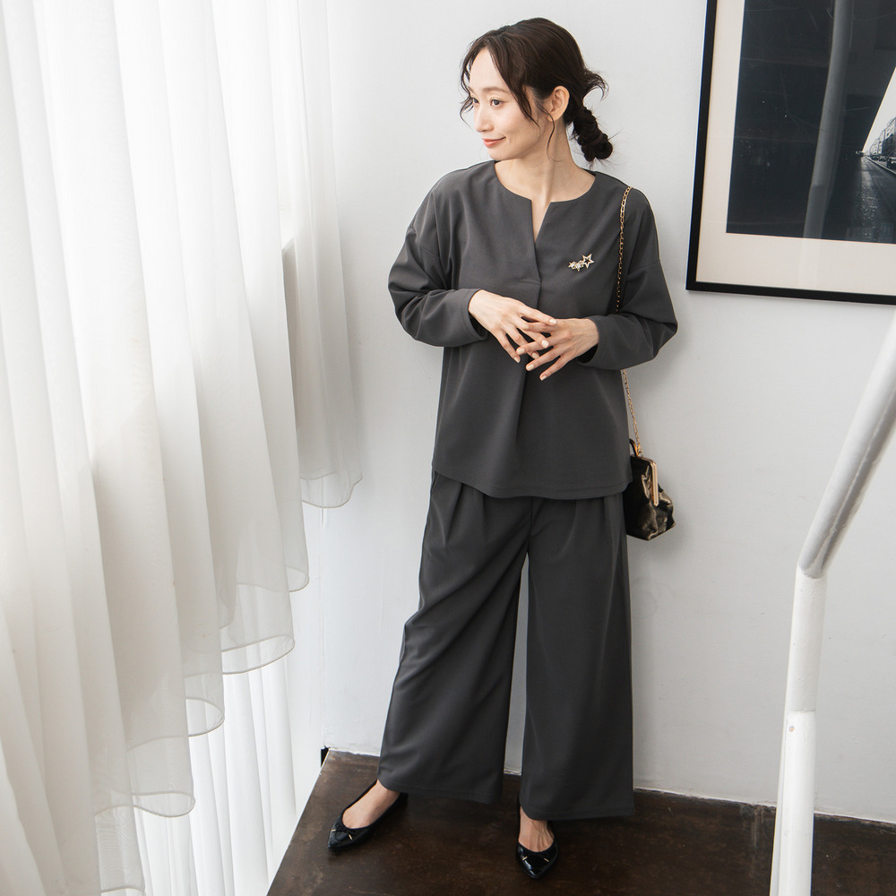 FONTLAB キーネックカットソー×ワイドタックパンツセットアップ4