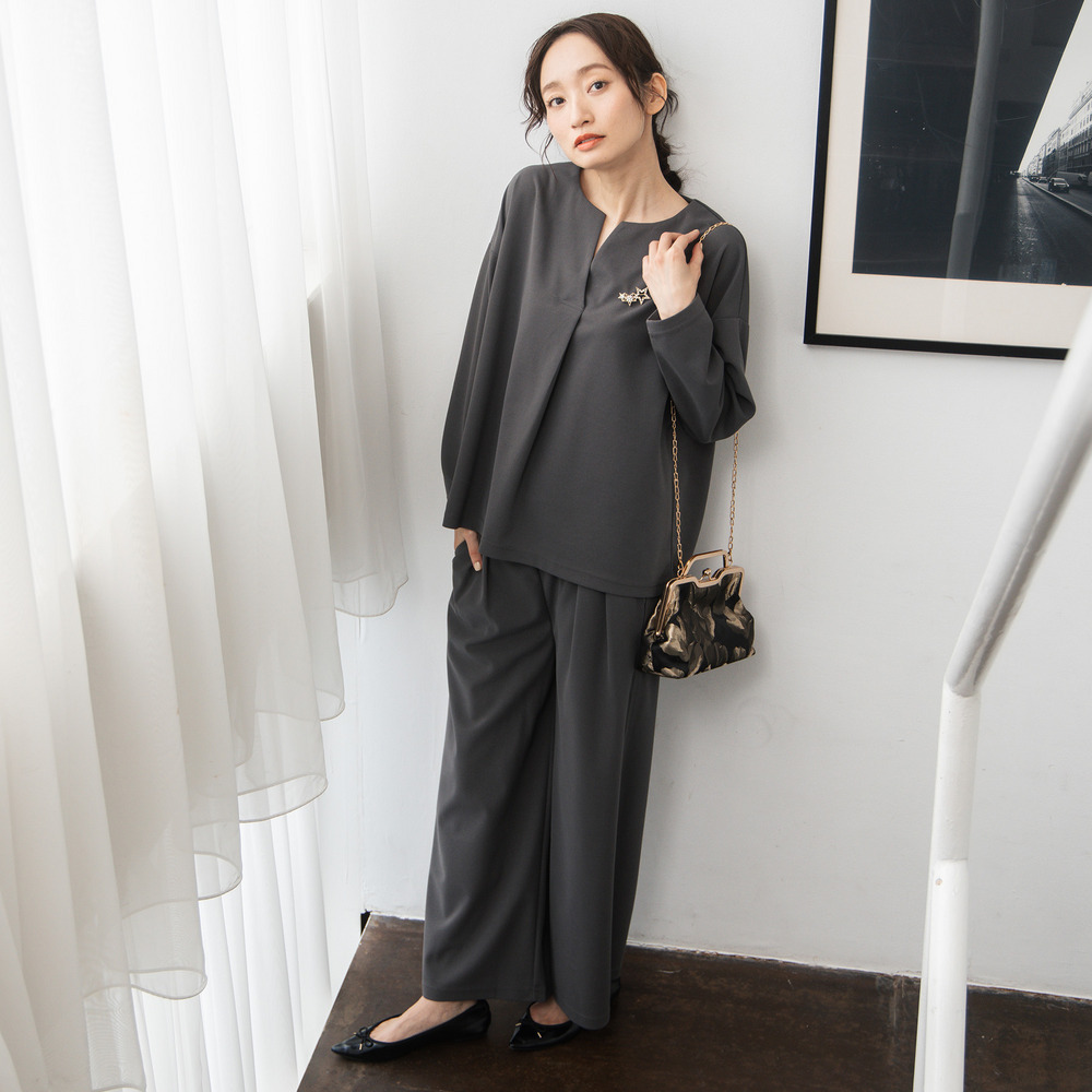 FONTLAB キーネックカットソー×ワイドタックパンツセットアップ1