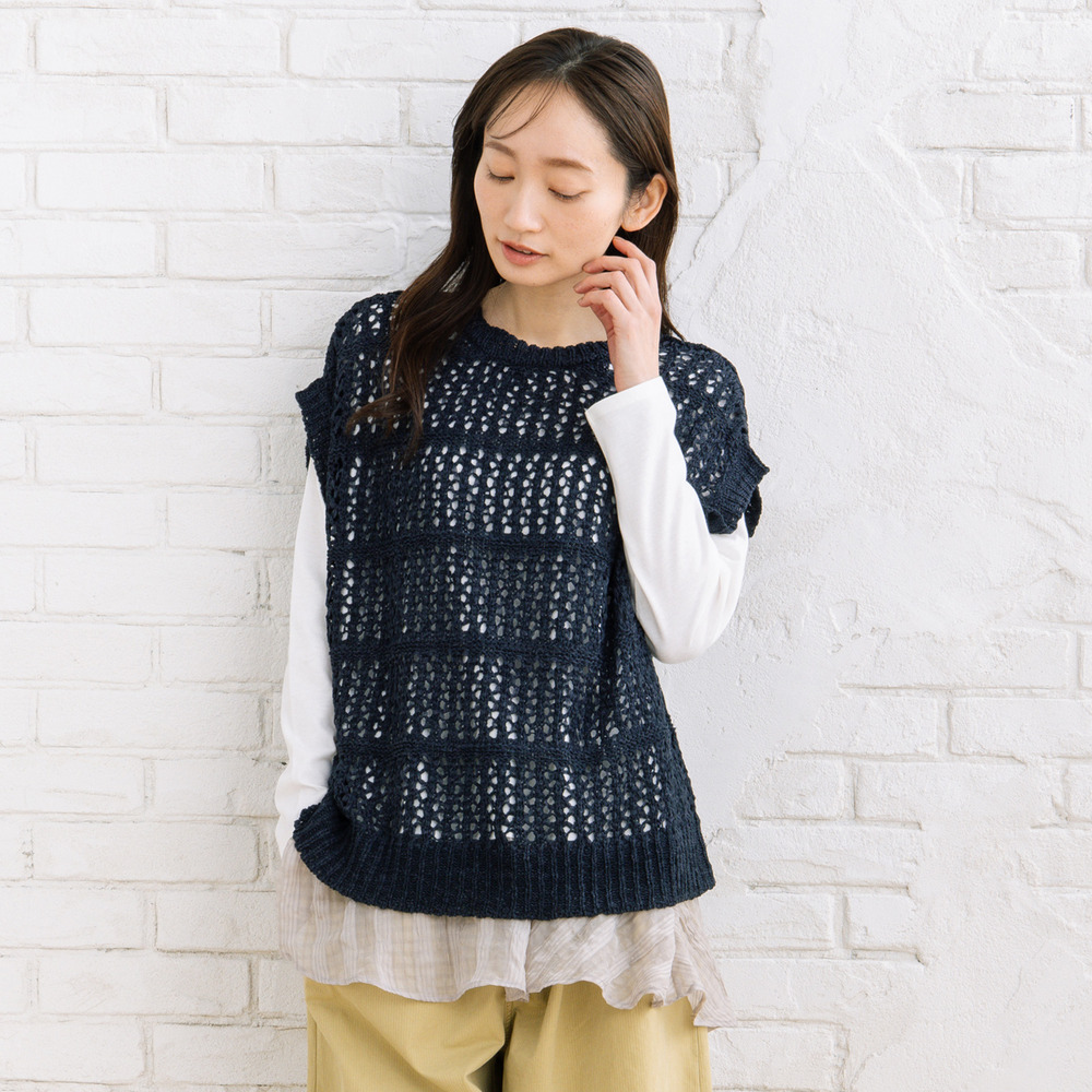 FONTLAB テープヤーンニットベスト×チェックフリルヘムインナーアンサンブル1