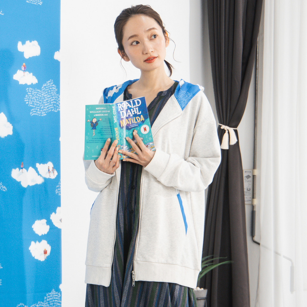 21号(6L～) Bleu tango マチルダプリント裏毛ジップフーディ