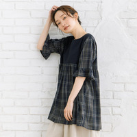 INDESIGN ソリッド×チェックパターンブラウス