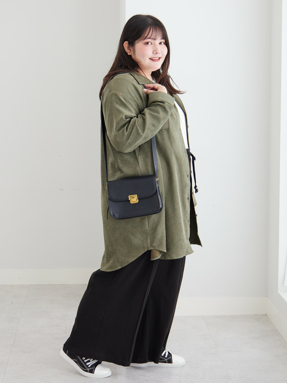 起毛シャツコーデ