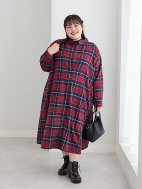 フランネルチェックシャツワンピースコーデ