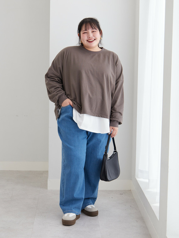 ストレートデニム×ロンTで作るベーシックレイヤードコーデ