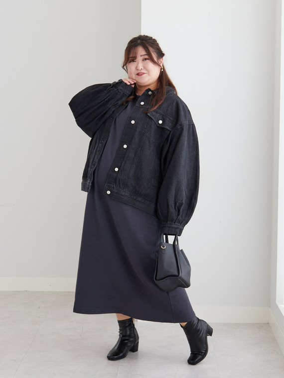 ビッグシルエットデニムジャケットコーデ
