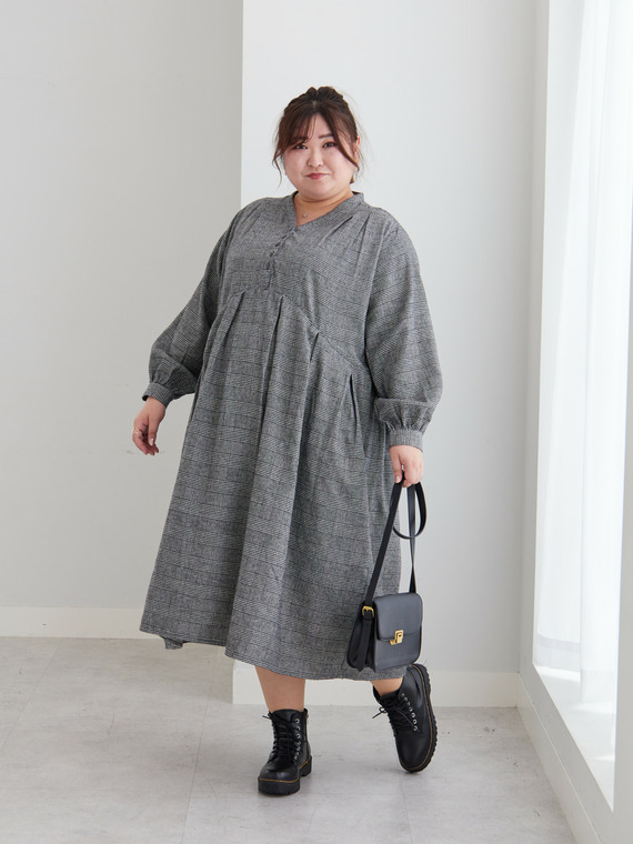 フランネルチェックロングワンピースコーデ