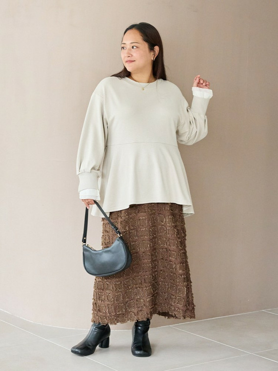 プルオーバーコーデ　ラビアンジェ