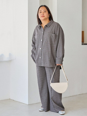 セットアップコーデ　起毛カットソー　ラビアンジェ