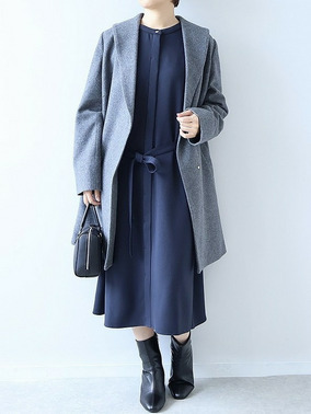 バンドカラーワンピースコーデ　フルールバイミントブリーズ