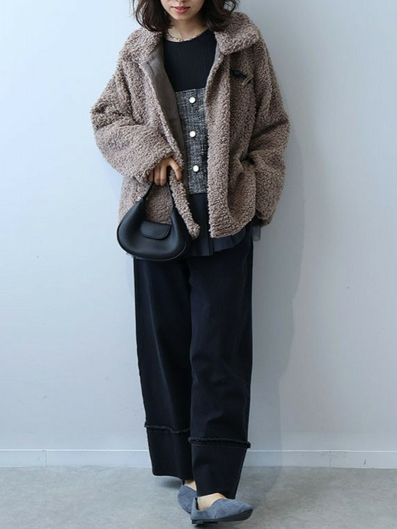 ループボアジャケットコーデ　レスウェル