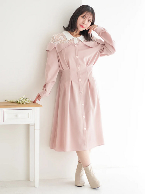 オフショルワンピースの甘めデートコーデ