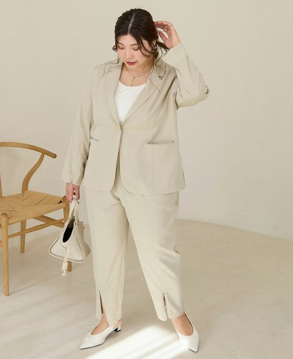 春のフォーマルコーデ