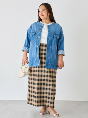 ギンガムチェックナロースカートコーデ