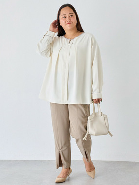 パイピング配色ブラウスコーデ