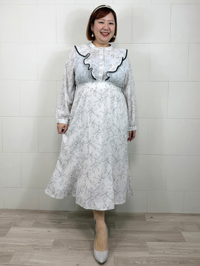 軽やか&times;甘めコーデ　アロッタ