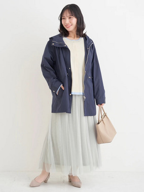 ぽっちゃりさん向け春の軽やかフェミニン休日コーデ