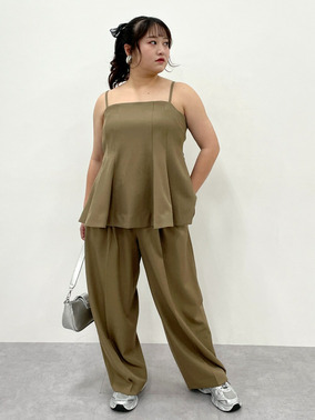 キャミソールビスチェセットアップコーデ