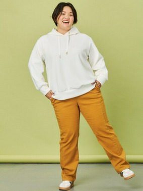 パーカーコーデ