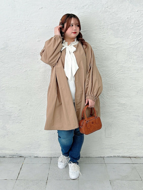 ドロストロングブルゾンコーデ