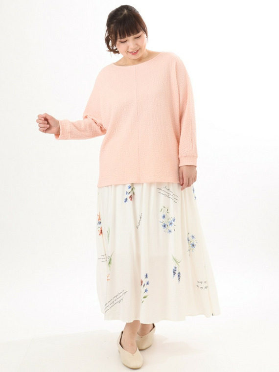 フラワープリントスカートコーデ