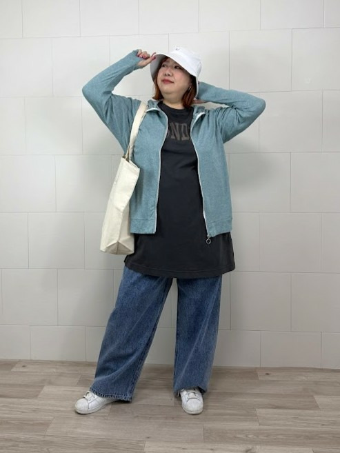 クインティ春コーデ