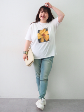 【接触冷感・UV】フラワーフォトプリントTシャツ　コーデ