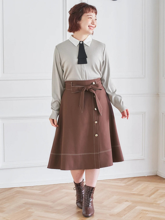 ぽっちゃりさん向け上品可愛いフェミニンデートコーデ