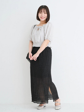 大人フェミニンな休日デートコーデ