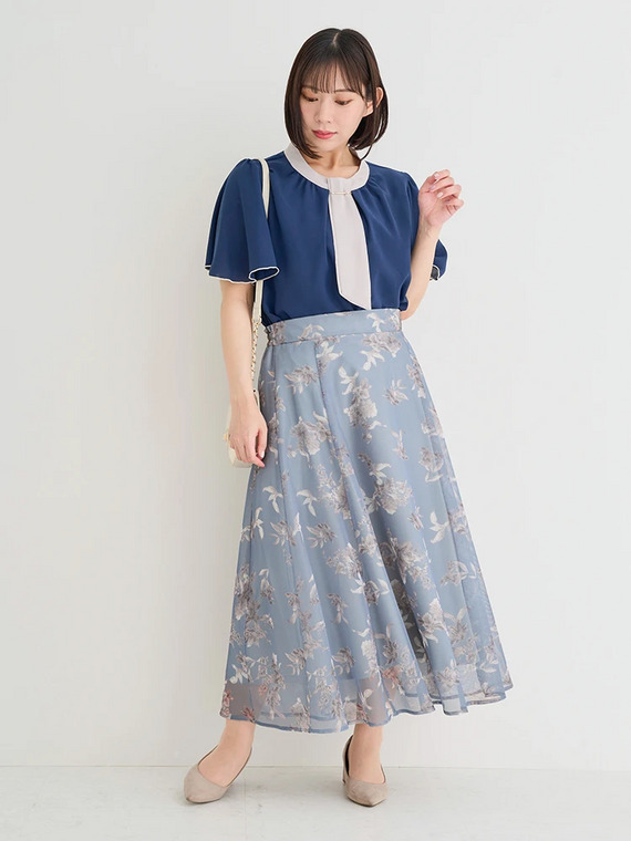 品よく決めたい大人のフェミニンオフィスstyle