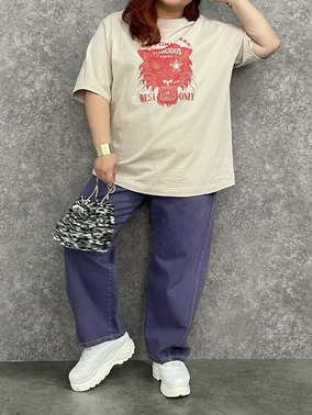 Tシャツコーデ　ジェイヴィス