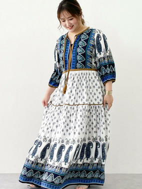 エスニックパネルプリントマキシワンピース　シックスタイル