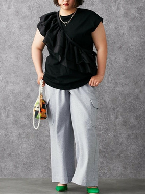 GEVS　Tシャツコーデ