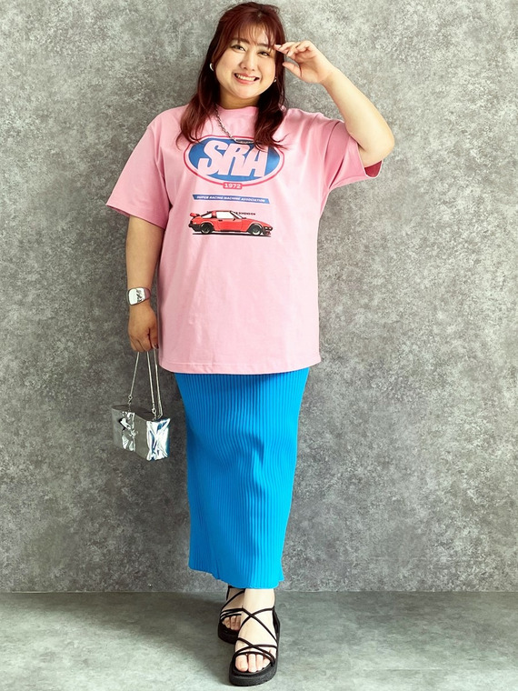 GEVS　Tシャツコーデ