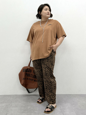 シックスタイル　Tシャツ　レオパード柄