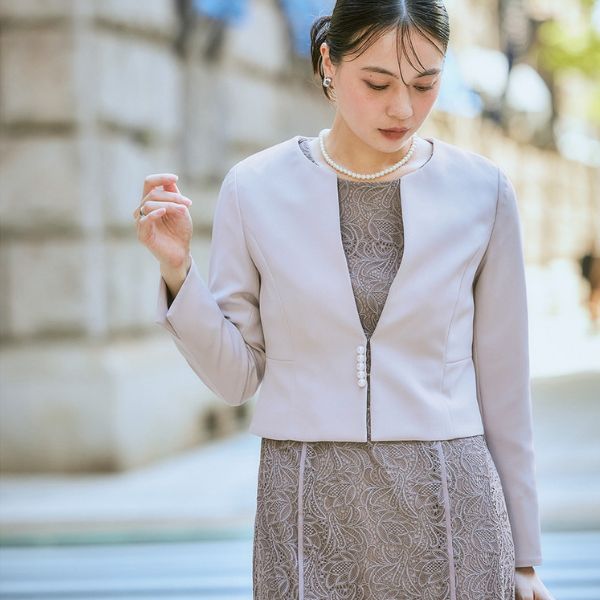 デザインが豊富なセレモニーブランド　カラルスのセレモニースーツ