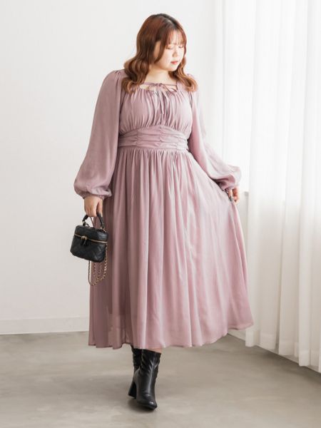 ぽっちゃり女子の褒められ春ワンピースコーデ　デートにおすすめ