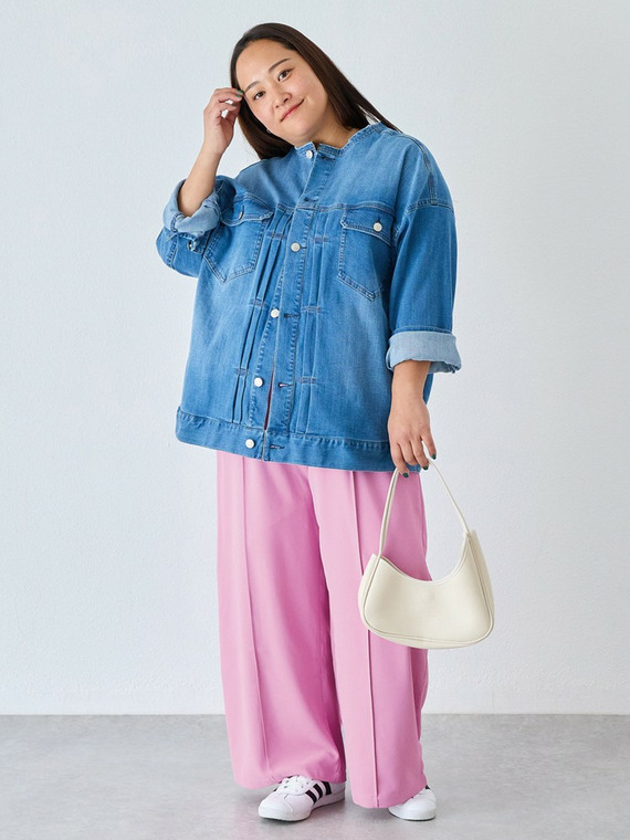 デニムジャケットコーデ