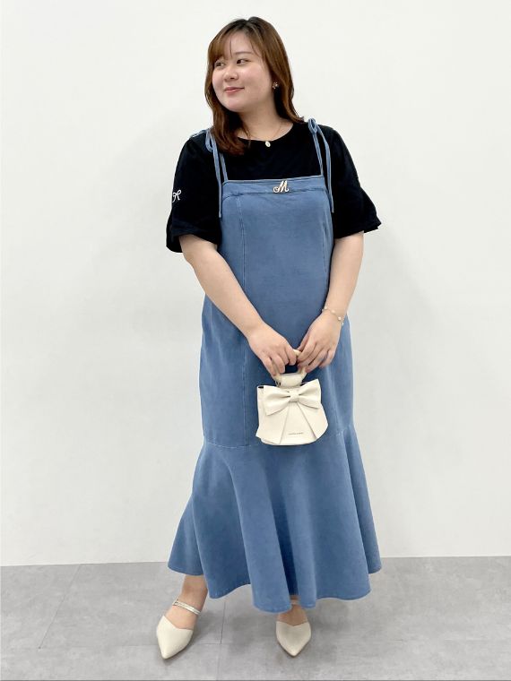 デニムキャミワンピースコーデ