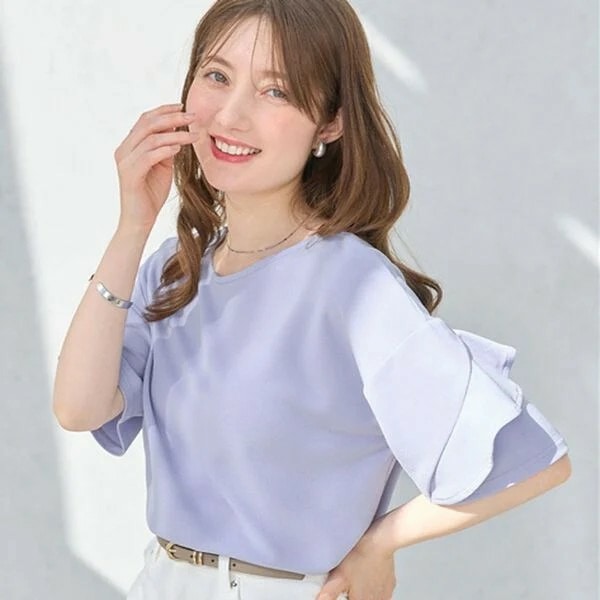【４つの機能付】フリル袖ブラウスＴシャツ